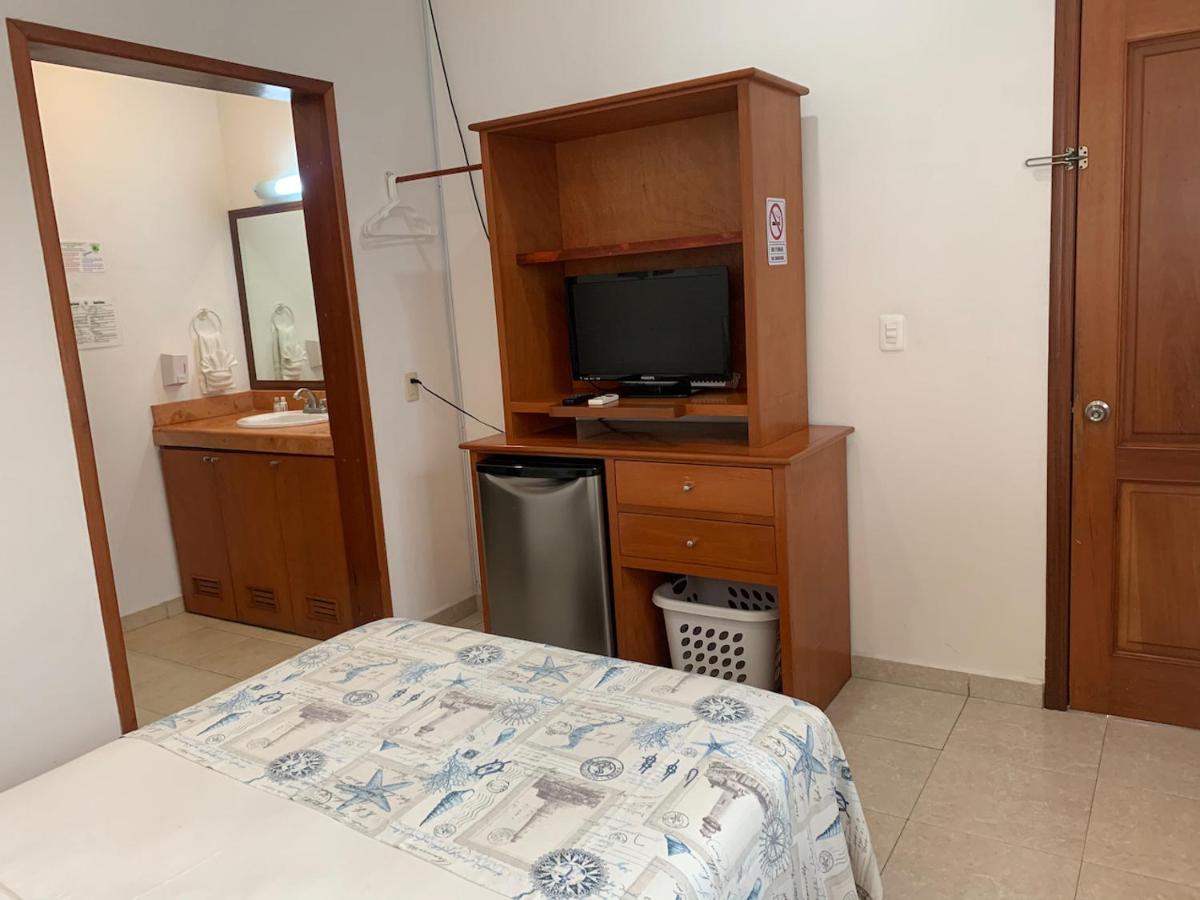 Xbulu-Ha Hotel Isla Mujeres Bagian luar foto